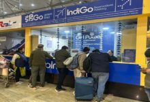 रायपुर में इंडिगो की 6 उड़ानें रद्द यात्रियों में हंगामा