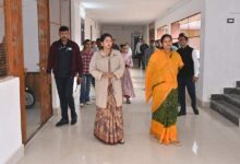 बच्चों पर क्रूरता का खुलासा, दो कर्मचारी निलंबित