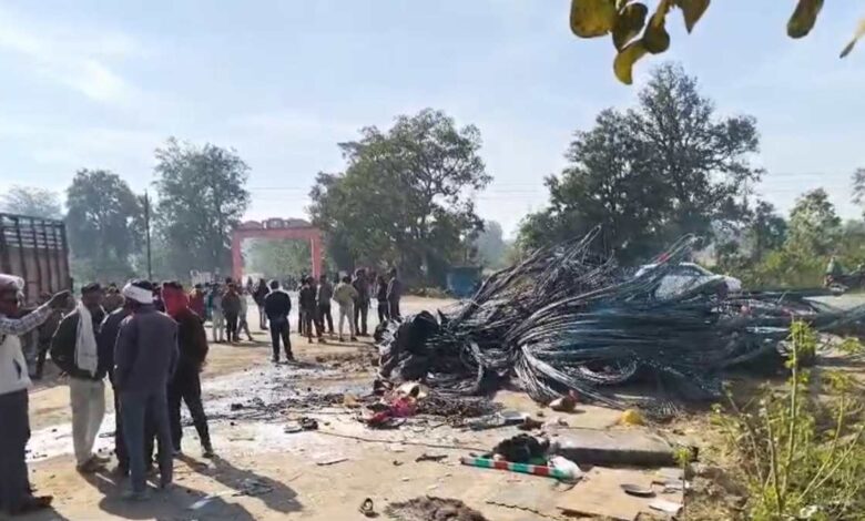 मंडला NH-30 पर ट्रक हादसा तीन मृतक ड्राइवर फरार