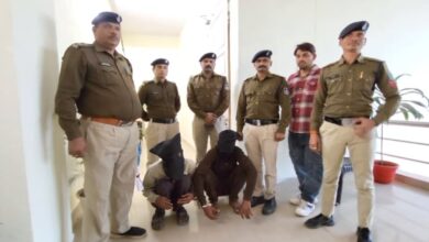 आरक्षक की मां की हत्या, दो आरोपियों को गिरफ्तार