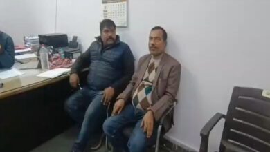 नायब तहसीलदार 10 हजार रुपये की रिश्वत लेते रंगे हाथों गिरफ्तार, भ्रष्टाचार पर सख्त कार्रवाई