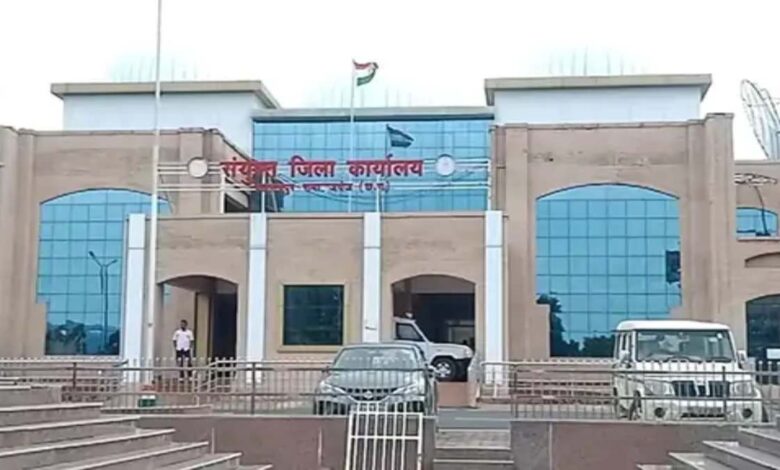 छत्तीसगढ़ में विधायक शकुंतला पोर्ते के जाति प्रमाणपत्र विवाद पर प्रशासन ने धारा 144 लागू कर दी छत्तीसगढ़ में विधायक शकुंतला पोर्ते के जाति प्रमाणपत्र विवाद पर प्रशासन ने धारा 144 लागू कर दी