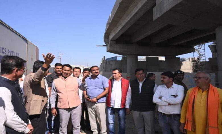 सिलावट ने ब्रिज निर्माण जनवरी अंत तक पूरा करने के दिए निर्देश