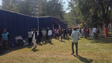 आर्सेलर मित्तल की क्षमता विस्तार की लोक सुनवाई किरंदुल में कड़ी सुरक्षा के बीच हुई शुरू