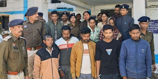 फरसगांव दाेहरे हत्याकांड़ में मुख्य आरोपी पति सहित 7 गिरफ्तार