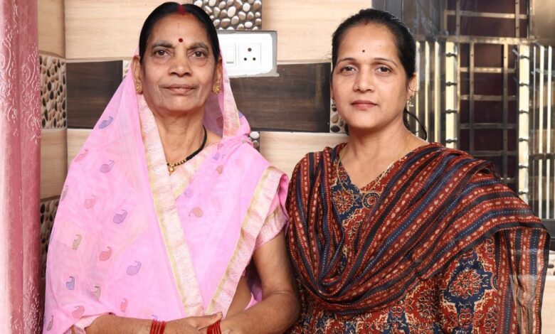 महतारी वंदन योजना से महिलाओं के जीवन में आया सकारात्मक बदलाव, सास-बहू के रिश्ते में आई नई मजबूती महतारी वंदन योजना से महिलाओं के जीवन में आया सकारात्मक बदलाव, सास-बहू के रिश्ते में आई नई मजबूती