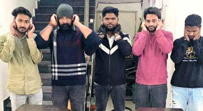 पांच स्पा सेंटर संचालक गिरफ्तार पांच स्पा सेंटर संचालक गिरफ्तार