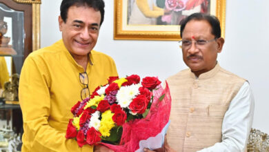 मुख्यमंत्री साय से सुप्रसिद्ध अभिनेता भारद्वाज ने की सौजन्य मुलाकात