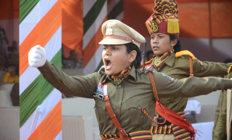 फुल ड्रेस फाइनल रिहर्सल में दिखी परेड, पदक अलंकरण व सांस्कृतिक प्रस्तुतियों की भव्य झलक