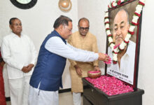 मुख्यमंत्री साय ने स्वर्गीय श्याम सुन्दर अग्रवाल को दी श्रद्धांजलि