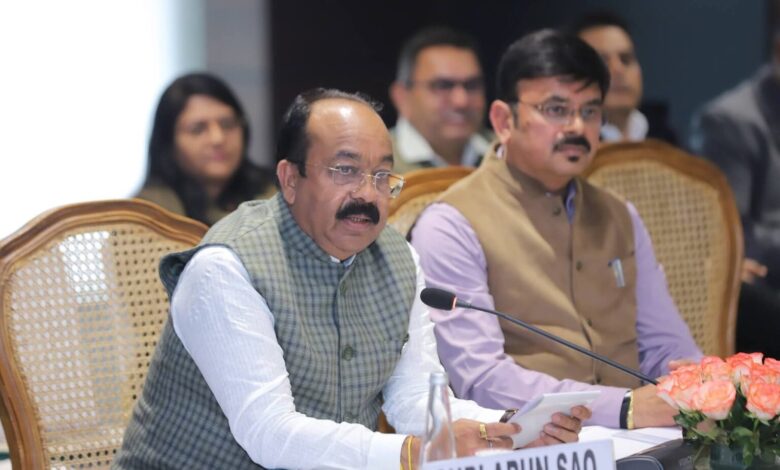 केंद्र सरकार और राज्यों के बीच पंचायतों को हस्तांतरित पेयजल योजनाओं के संचालन व रखरखाव पर मंथन