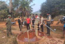 मूलभूत सेवाओं की प्रभावी पहुंच हेतु बाइक से जिले के अंतिम छोर पर आदिंगपार-धुरबेड़ा पहुंची कलेक्टर मूलभूत सेवाओं की प्रभावी पहुंच हेतु बाइक से जिले के अंतिम छोर पर आदिंगपार-धुरबेड़ा पहुंची कलेक्टर