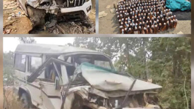 स्कॉर्पियो व बोलेरो वाहन की टक्कर में दो लोगों की हुई मौत, 12 अन्य घायल स्कॉर्पियो व बोलेरो वाहन की टक्कर में दो लोगों की हुई मौत, 12 अन्य घायल