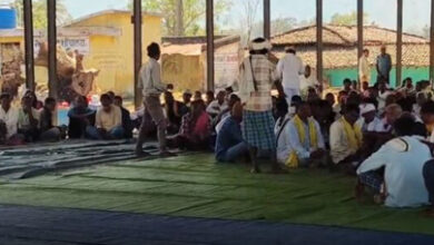 पीढापाल के 200 धर्मांतरितों ने ईसाई धर्म छोड़कर अपने मूल धर्म में घर वापसी की