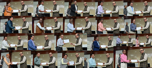 ई-ऑफिस में उत्कृष्ट कार्य करने वाले अधिकारी-कर्मचारियों को मुख्य सचिव ने किया सम्मानित