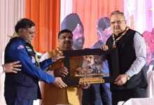 युवा संसद में डॉ. रमन सिंह बने अध्यक्ष और बच्चे बने सांसद, लोकहित के मुद्दों पर हुई चर्चा