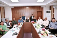 ट्रांसमिशन कंपनी से डॉ. बंसोड़े सहित दो कर्मियों की विदाई