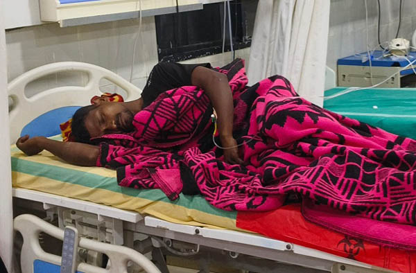 नक्सलियों द्वारा लगाए गए प्रेशर आईईडी विस्फोट से एक ग्रामीण घायल