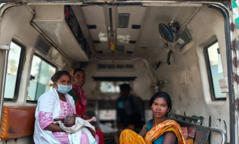 संजीवनी एक्सप्रेस बनी जशपुर जिले की जीवन रेखा, वर्ष 2025 में 10,114 मरीजों को मिली आपातकालीन सेवा