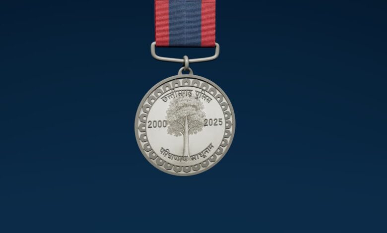 मुख्यमंत्री ने छत्तीसगढ़ पुलिस के रजत जयंती पदक का किया अनावरण