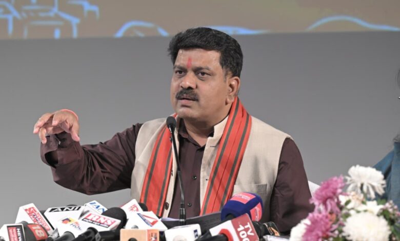 देश में प्रतिदिन सबसे अधिक पीएम आवास बनाने वाला राज्य छतीसगढ़ – उपमुख्यमंत्री शर्मा देश में प्रतिदिन सबसे अधिक पीएम आवास बनाने वाला राज्य छतीसगढ़ – उपमुख्यमंत्री शर्मा