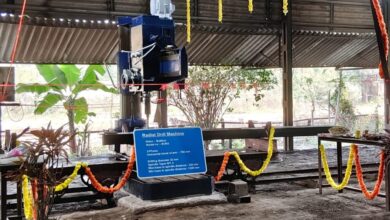 बिजली कर्मियों ने 60 साल पुरानी जर्मन मशीन को अपने कौशल से किया पुनर्जीवित