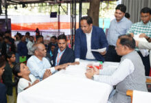 मुख्यमंत्री साय के निर्देश पर लकवाग्रस्त महिला को तुरंत मंजूर हुए 5 लाख