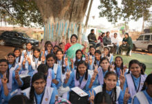 पेड़ की छांव में लगी बाल चौपाल, बच्चों के अधिकार, भविष्य और संवाद को मिला नया आधार