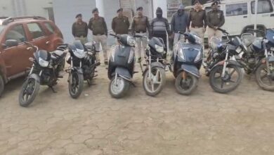 18 लाख के वाहन जब्त, फर्जी फाइनेंसिंग में 4 गिरफ्तार 18 लाख के वाहन जब्त, फर्जी फाइनेंसिंग में 4 गिरफ्तार