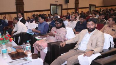 खैरागढ़ में जंगलों की आग से निपटने की तैयारियों पर अधिकारी-कर्मचारियों की बैठक खैरागढ़ में जंगलों की आग से निपटने की तैयारियों पर अधिकारी-कर्मचारियों की बैठक