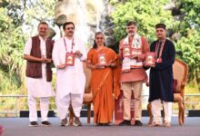 महामना के आदर्श और विचारों को समर्पित पुस्तक का लोकार्पण समारोह आयोजित