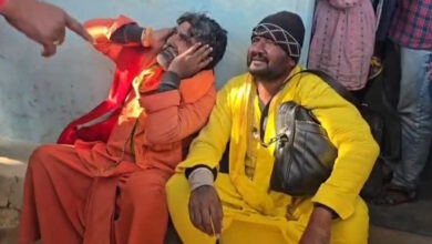 बेहोश व्यक्ति पर साधुओं की कार्रवाई, ग्रामीणों ने लिया मामला अपने हाथ में