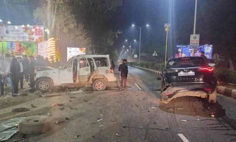 तेज रफ्तार के चलते भोपाल-इंदौर हाईवे पर बड़ा एक्सीडेंट, कई वाहन क्षतिग्रस्त