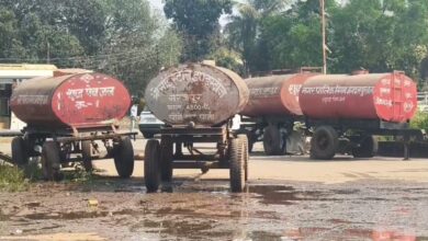 जगदलपुर में पेयजल संकट नल से पानी दूर, टैंकर ही भरोसा जगदलपुर में पेयजल संकट नल से पानी दूर, टैंकर ही भरोसा