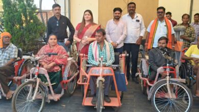 विधायक बोहरा ने किया 7 दिव्यांगजनों को सहायक उपकरण वितरित