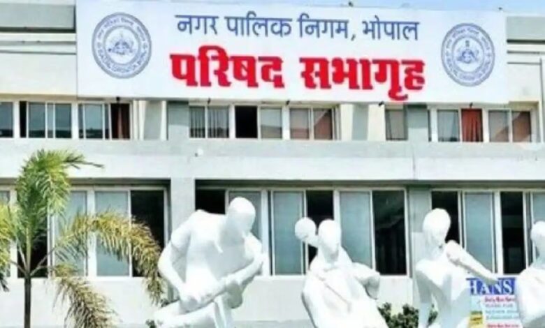 दूषित पानी कांड के बाद भी लापरवाही, भोपाल नगर निगम कटघरे में