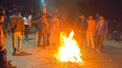 कृषि महाविद्यालय स्थल को लेकर संघर्ष और उग्र विरोध कृषि महाविद्यालय स्थल को लेकर संघर्ष और उग्र विरोध