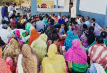 आदिवासी विभाग में हड़कंप: अतिरिक्त भर्ती हटाने के आदेश के बाद आंदोलन