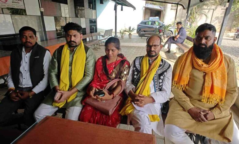 आदिवासी हक की लड़ाई शहडोल में तेज, विधायक डोडियार का प्रशासन पर हमला आदिवासी हक की लड़ाई शहडोल में तेज, विधायक डोडियार का प्रशासन पर हमला