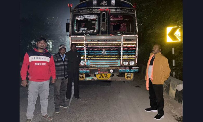 महासमुंद में धान तस्करी पर बड़ी कार्रवाई, 540 कट्टा धान जब्त