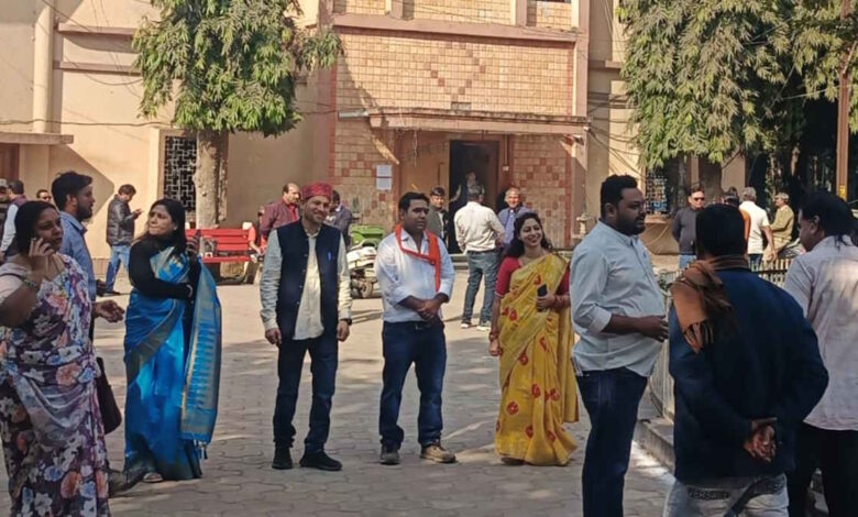 रायपुर प्रेस क्लब चुनाव शुरू, अध्यक्ष और पदाधिकारियों के लिए सियासी मुकाबला