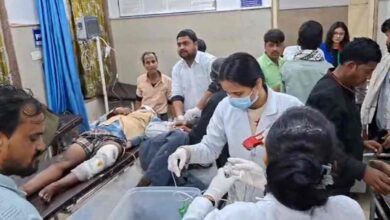 सड़क हादसा, बाइक की भिड़ंत से दो की मौत और तीन घायल