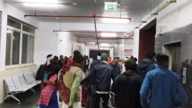 मेडिकल कॉलेज अस्पताल में मरीज गिरने से मौत, परिजन ने डॉक्टरों पर लापरवाही का आरोप लगाया