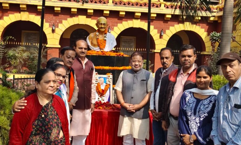 विधायक सोनी ने महात्मा गाँधी को 78 वें निर्वाण दिवस पर किया नमन विधायक सोनी ने महात्मा गाँधी को 78 वें निर्वाण दिवस पर किया नमन