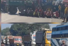 किसानों ने बनियागांव एनएच-30 पर कर दिया चक्का जाम