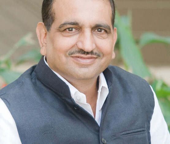 पूर्व विधायक बाफना ने जगदलपुर से धनपुंजी तक की सड़क को सिक्स लेन करने लिखा पत्र पूर्व विधायक बाफना ने जगदलपुर से धनपुंजी तक की सड़क को सिक्स लेन करने लिखा पत्र