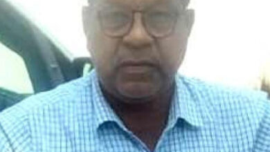 विकलांग व्याख्याता का वेतन आहरण के बदले भाटापारा रेलवे स्टेशन में रिश्वत लेते प्राचार्य गिरफ्तार