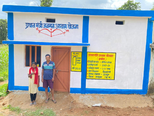 सरगुजा जिले में पीएम आवास निर्माण ने पकड़ी रफ्तार, एक माह में 1628.60 लाख अंतरित