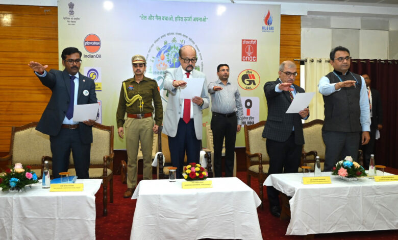 सतत् विकास के लिए प्रकृति के साथ संतुलन आवश्यक – डेका