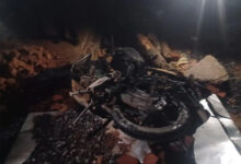 स्कूटी में हुए स्पार्क से शिक्षक के घर में लगी आग